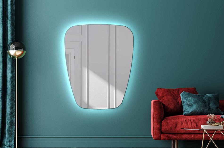 Onregelmatig gevormde spiegel met zachte sfeerverlichting voor elegante interieurs | ARTFORMA
