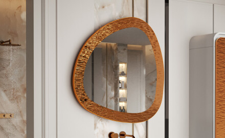 Onregelmatige spiegel met een modern metalen frame L290
