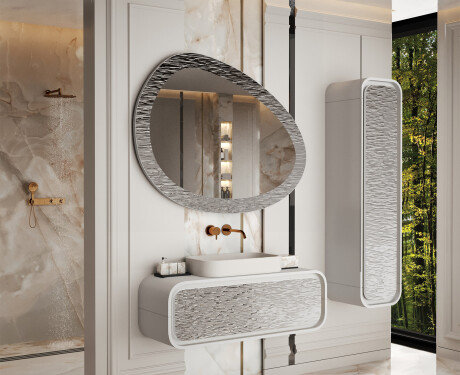 Asymmetrische badkamerspiegel met metalen frame L292
