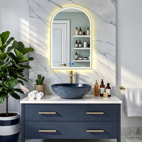 Onregelmatige LED-verlichte spiegel – 60x90/70x100 cm in een zilveren aluminium frame #8