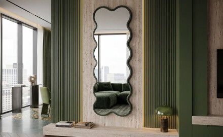 Slanke golvende spiegel in een gelakt VIPER MDF-frame